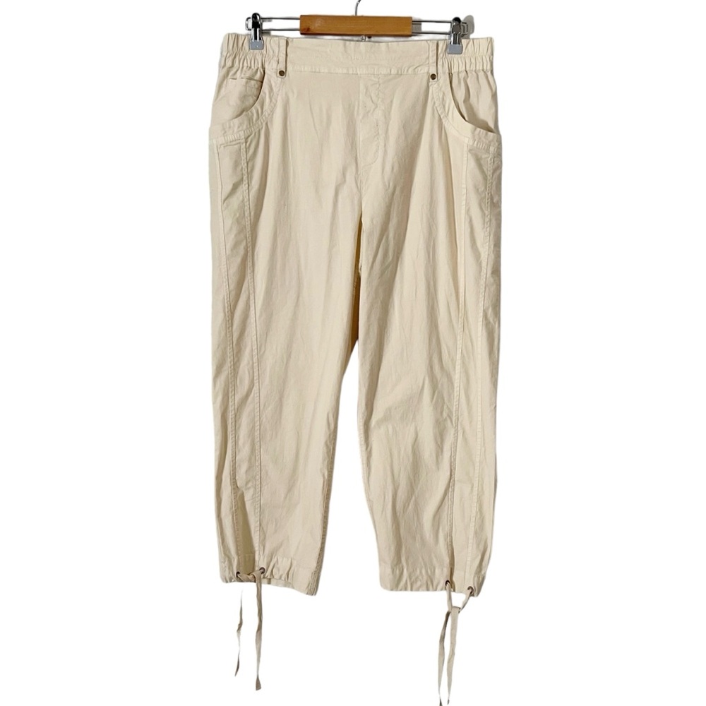Soft Surroundings Women’s Cropped Pull On Pants in Cream